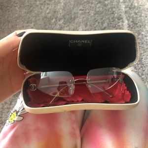 VINTAGE CHANEL SUNGLASSES